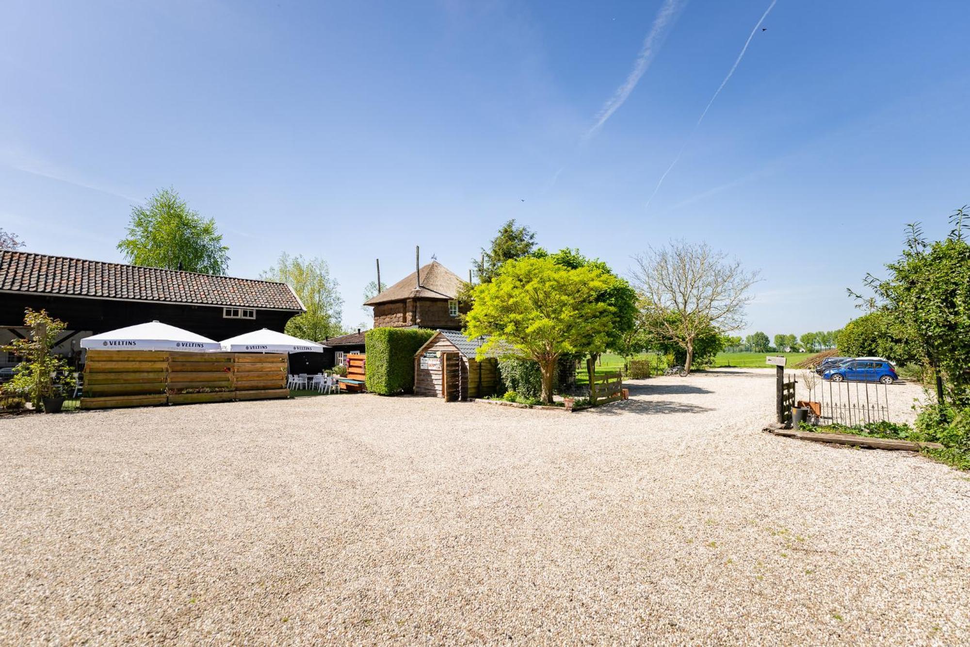 Herberg De Lingehoeve Oosterwijk Exteriér fotografie