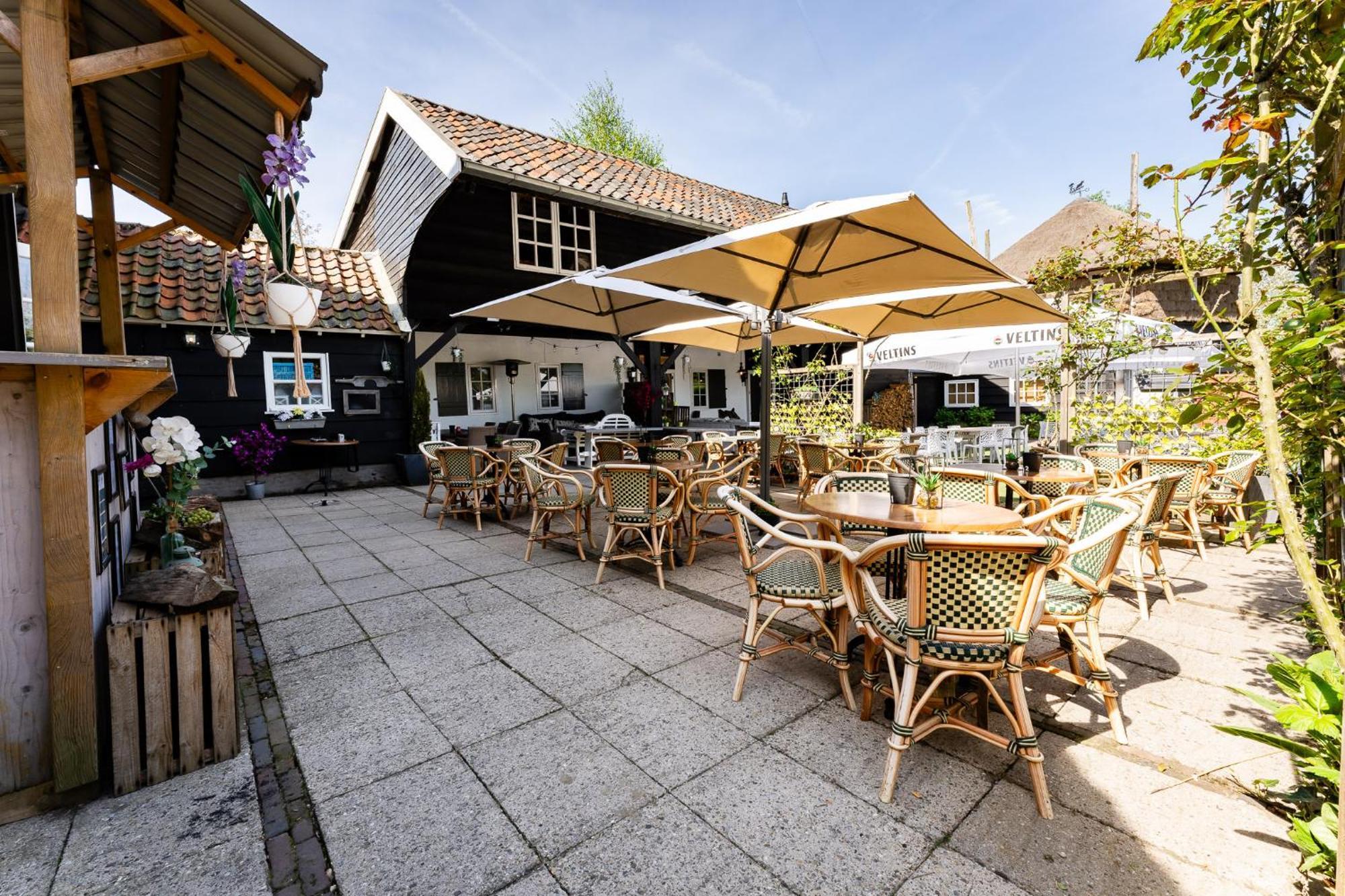 Herberg De Lingehoeve Oosterwijk Exteriér fotografie